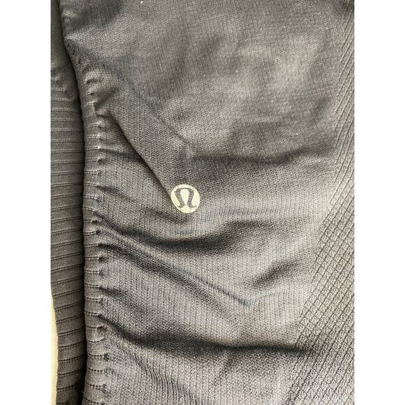 Lululemon In the Flow Crops - Picture 3 of 3